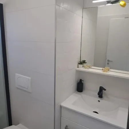 Josip Apartment Nin