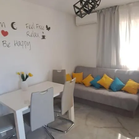 Josip Apartment *