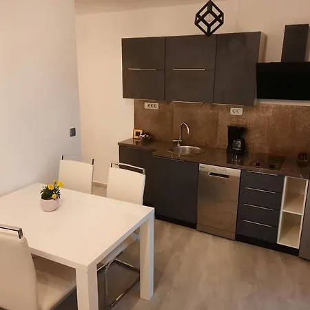 Apartment Josip Nin