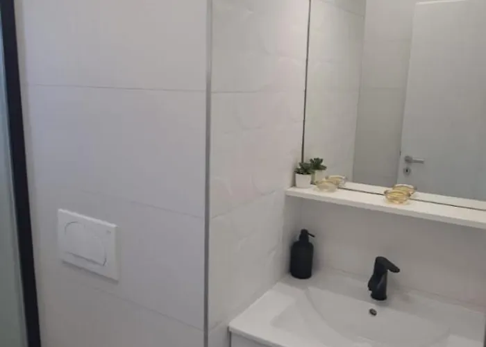 Josip Apartment Nin