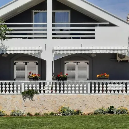 Josip Apartament *
